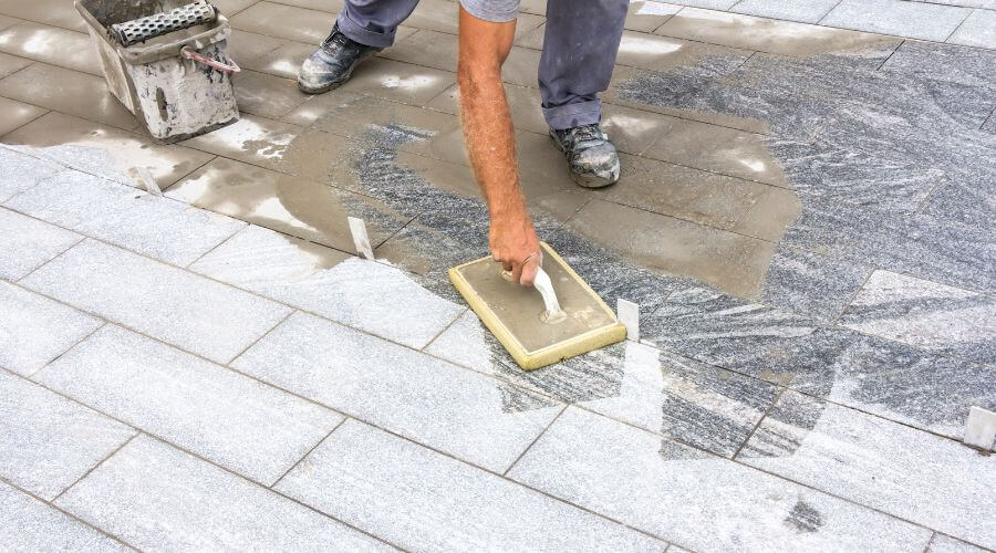 Professional gutter cleaning in Gervais, OR